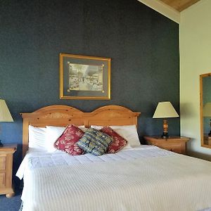 King Suite Balcony Kitchenette